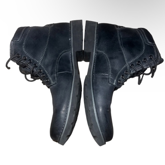 Steve Madden Lace up leather boots |size:12